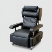 Topro Bologna Transfer- und Pflegesessel in der Ausstellung von mobifit REHATECHNIK in Ottobrunn