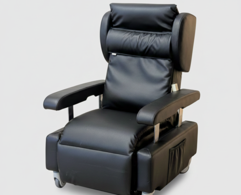 Topro Bologna Transfer- und Pflegesessel in der Ausstellung von mobifit REHATECHNIK in Ottobrunn